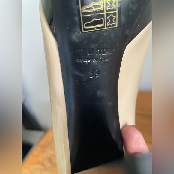 Miu Miu Patent Leather Block Heels Womens Size 39 - Picture 8 of 9